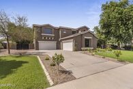 5 Car Garage for Your Enjoyment with this House