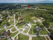 Aviator's Dream Home includes 2300 square foot Hangar, Pool and Jacuzzi Spa
