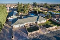 10 Car Garage House - Resort Style Pool/Backyard - Northern California  