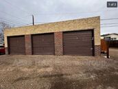 Garage Only for Rent - 4 Car Garage - Metropolitan Area