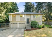 5 Car Garage House on Flat Lot at 4362 SE Jobes Ct...