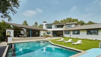 SoCal House with 4 Car Garage and Celebrity Pedigree