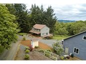 10 Car Garage in 2400 SF Shop and Garage, Sheridan, Oregon